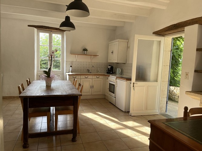  HLOAQU047V50J1LJ_Cuzorn_O'Connor_Gîte Estelle_intérieur1