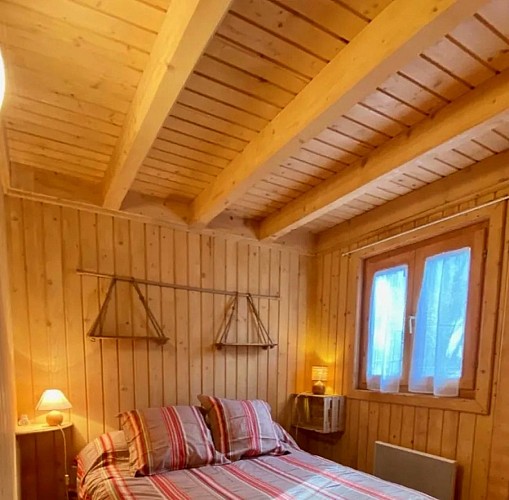 e6fbf5ab-ca97-492a-a503-246d4b3d5814