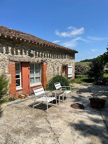 8d07f0ce-497f-4d04-a36c-9c7d390cbc44-768x1024