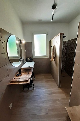 HLOAQU047V50JMH1_SAINTQUENTINDUDROPT_07