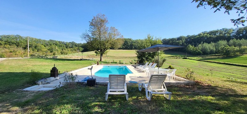 HLOAQU047V50K4NX_StHilaireDeLusignan_LaoumetChezLara_photo2