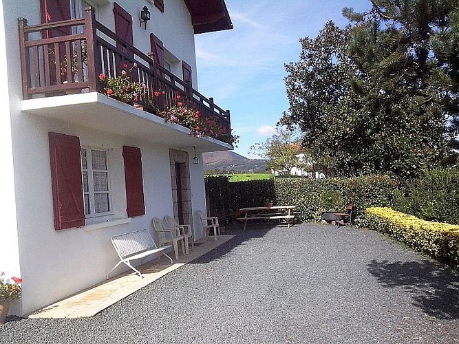 Location Escoz - Façade - Lasse