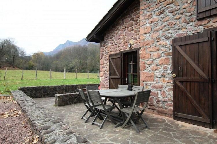 Maison Anchordoquy terrasse avant - Bidarray