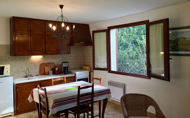 1440x-900-Nazabal-Devant-2-3