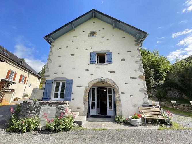 -accous-belle-vie-pyrenees-bearn--ref--G111093