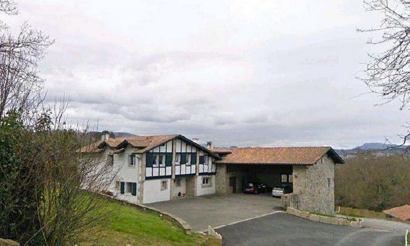 DUPEROU FRANCOISE G151070