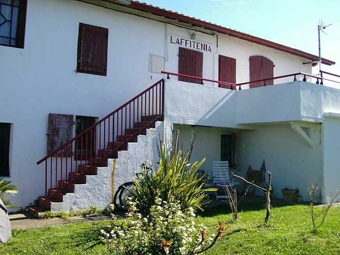 Location_sci_itsasoemalhs_saintjeandeluz