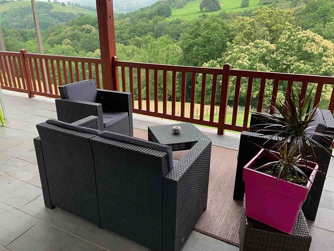 Urruty - salon de jardin