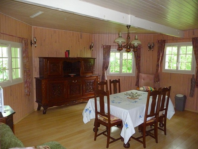 Chalet-du-bief-Sejour-Moulin-d-Eysus-EYSUS