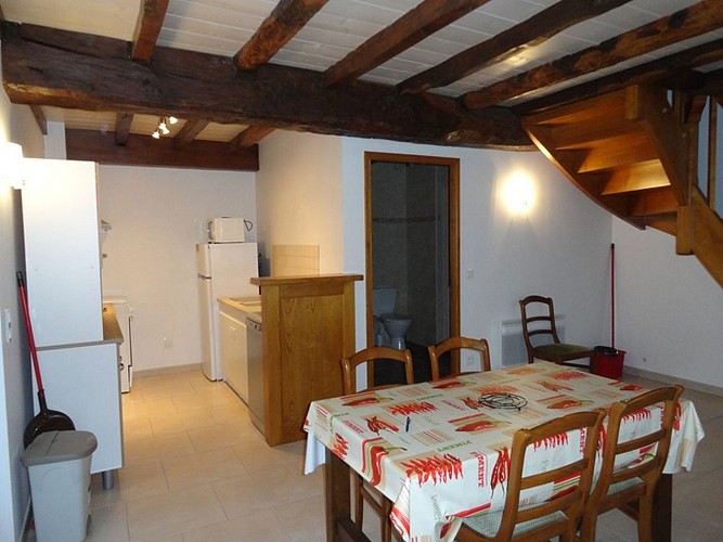 Location Aguerre - Salle à manger et cuisine - Osses