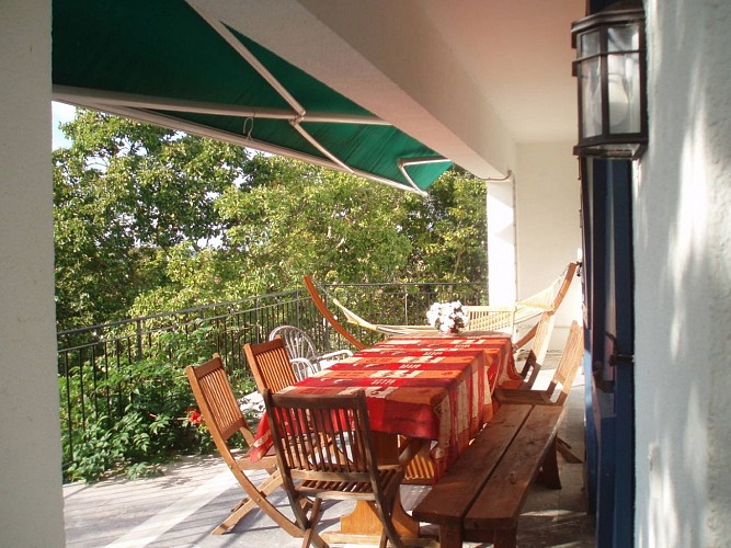 picon_terrasse_oust_meublé_urrugne