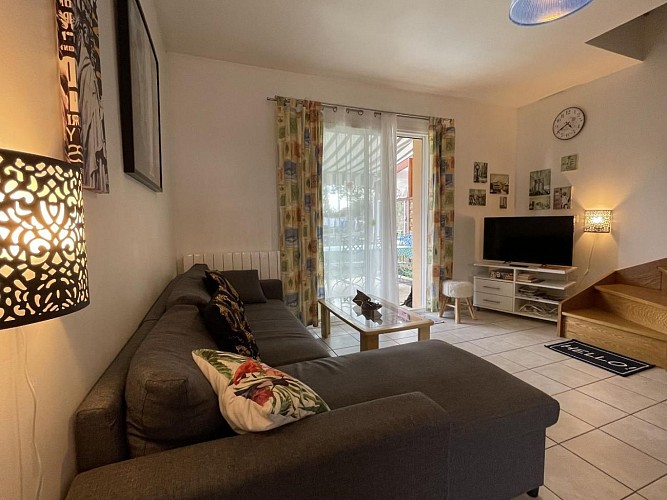 lespourcy-les-nuages-fleuris-est-salon G921186