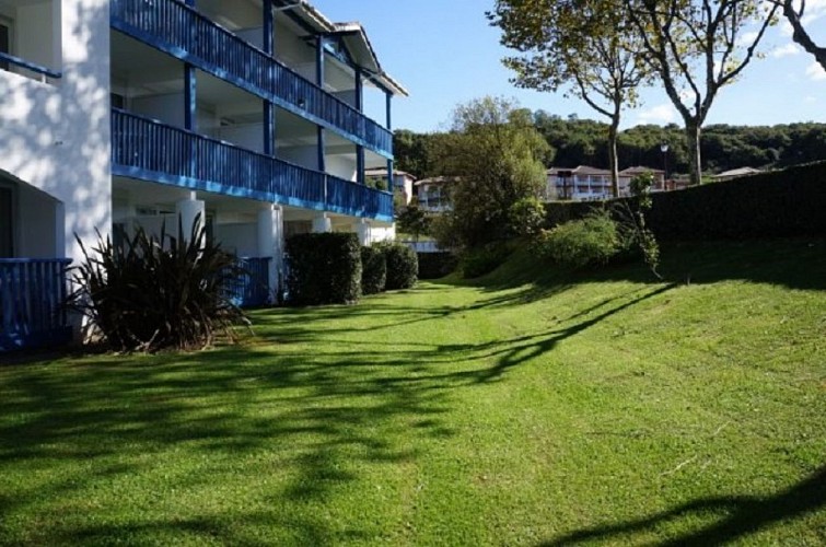 sapey_jardin_meuble_urrugne