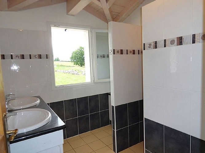 Maison Lenco salle de bain - Anhaux