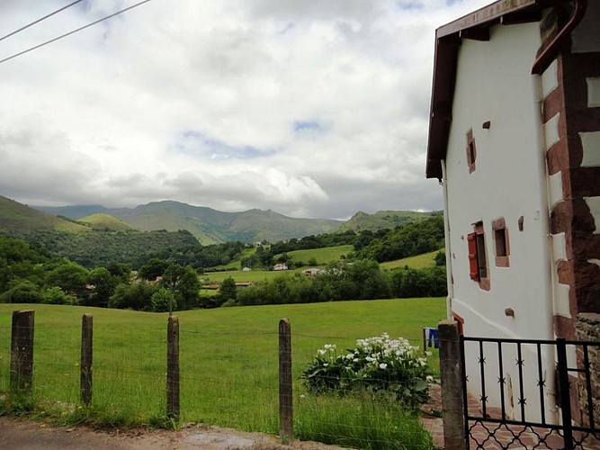 Location Parachu - Vue montagne - Bidarray