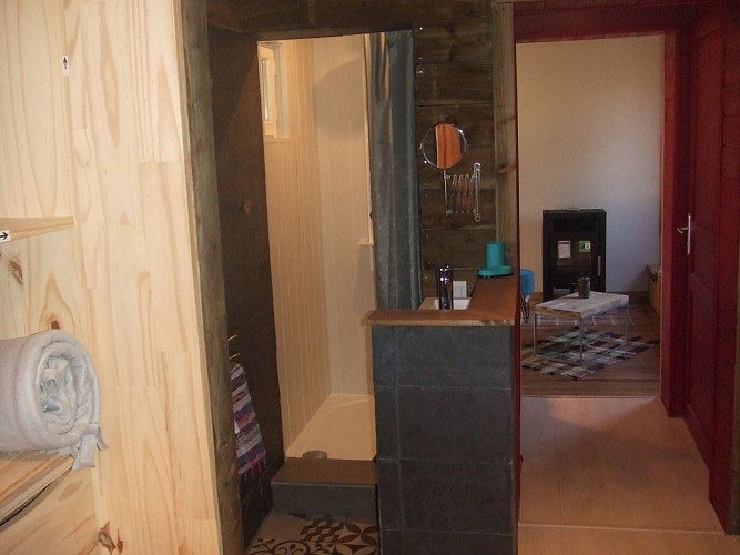 Chalet Dulon - salle d'eau (Dulon Thierry)