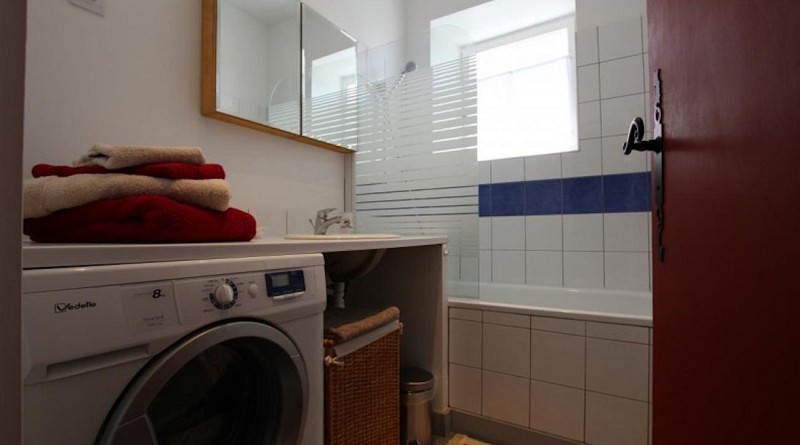 appartement-gallet-chateau-de-meharin-salle-de-bain-meharin