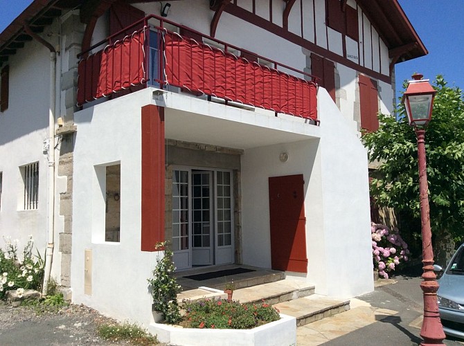 laqueche_exterieur_meublé_urrugne