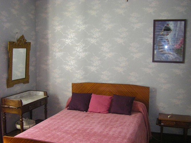 Meublé Chourrout - Chambre 2 (Chourrout Gérard)