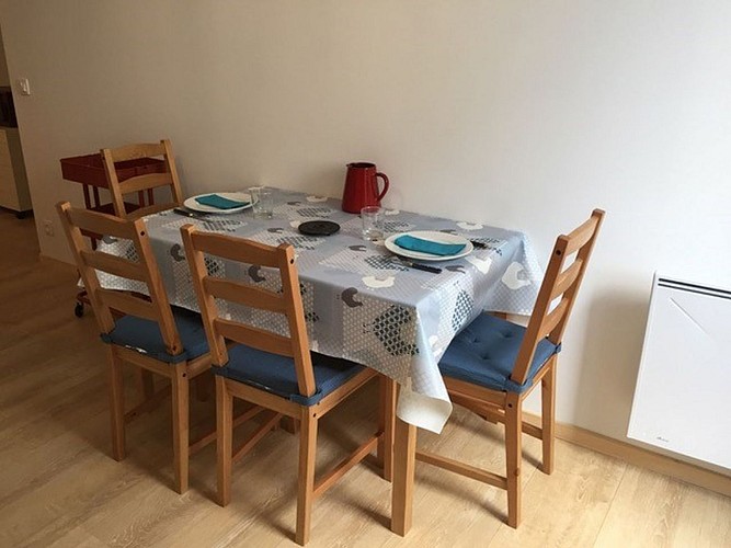 Gite-le-Beau-Lavoir-salle-a-manger