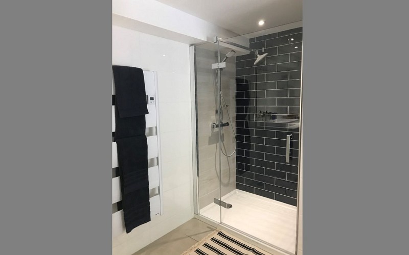 06D87D7B805D463A80514FAF6B7A22A1-1440x900