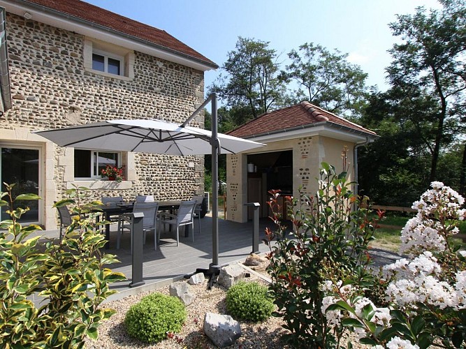 mazerolles-gite-du-luy-terrasse G121206 crédit GDF