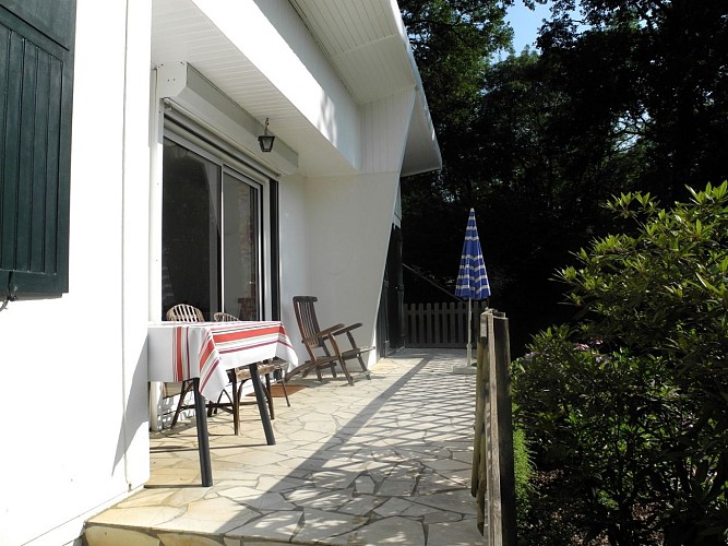5-justes-terrasseavant-arbonne
