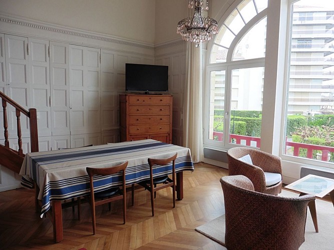 Residence-le-golf-Juen-Saint-Jean-de-Luz-sejour-06