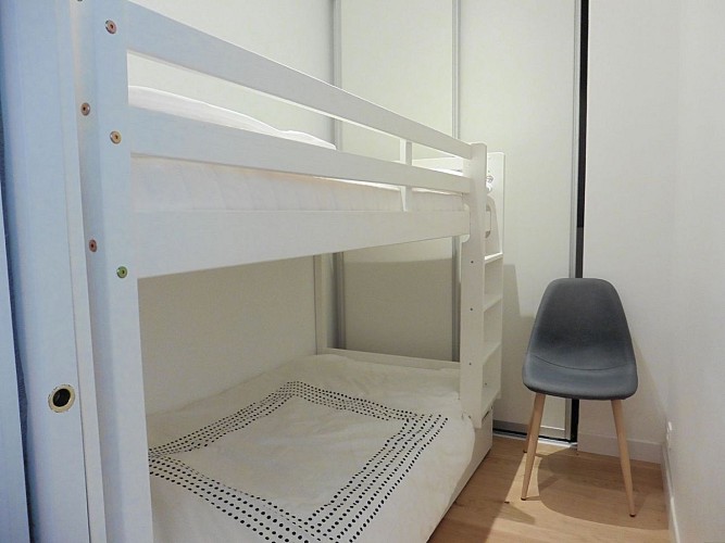 Residence-Maitagarria-Juen-Saint-Jean-de-Luz-coin-couchage-2