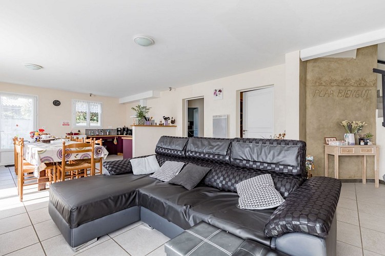 salle à manger plus entrée