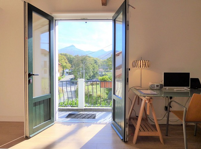 Heckmann-ganbara-vue-meuble-urrugne