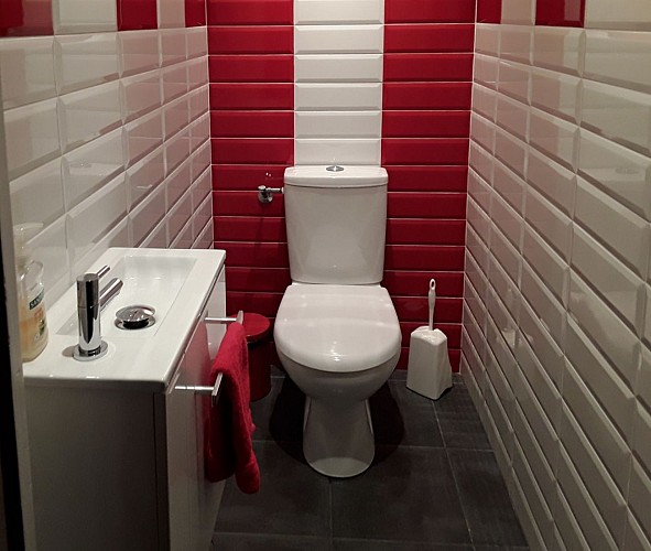 gosse-wc-meuble-urrugne