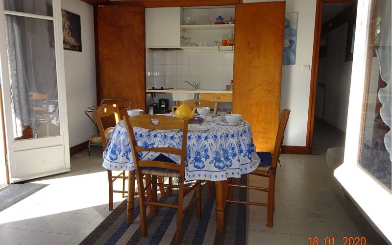 BOUCON---Salon2-1440x900