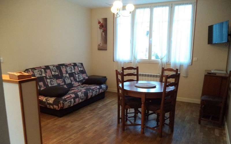 457-SEJOUR--2--compressed