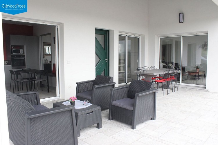 Maison-Txantxangorri-Briscous-terrasse-03