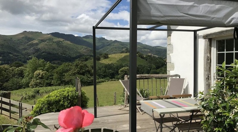 appartement trounday matxienia terrasse et vue osses