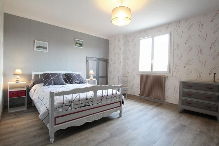 Meublé A voste - gan - chambre2