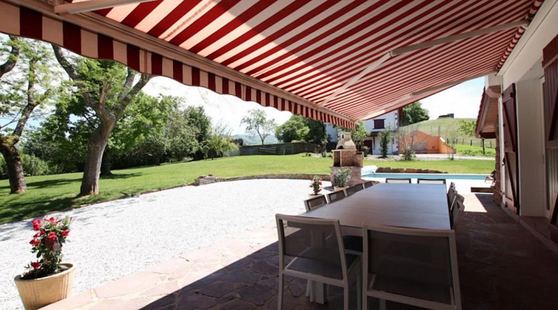 maison eyherart terrasse ascarat