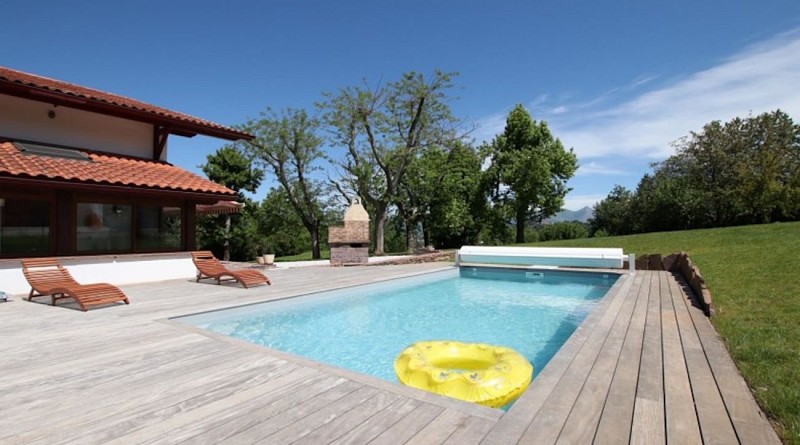 maison eyherart piscine ascarat