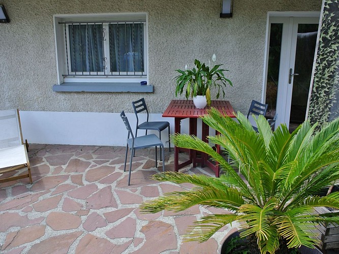 Morlaàs meublé Mme Mollier terrasse