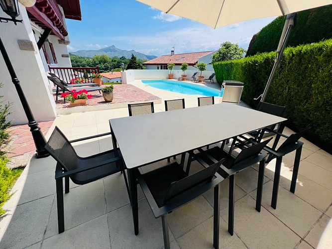 flatres_salondejardin_meublé_urr