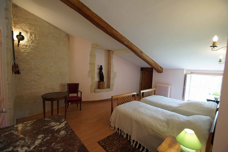 Bois Rattaud Chambre103.JPG_4