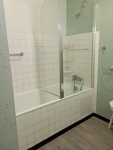 Salle de Bains Rez de chaussée