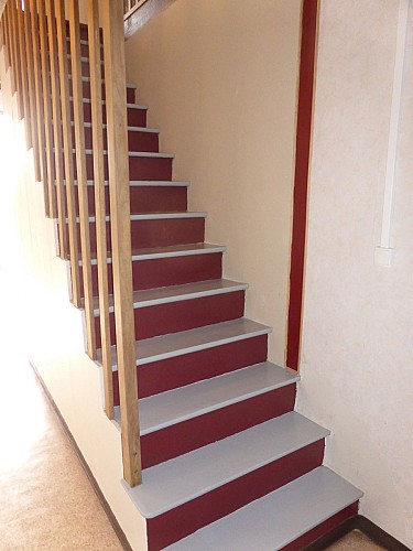 Escalier d'accès à l'étage