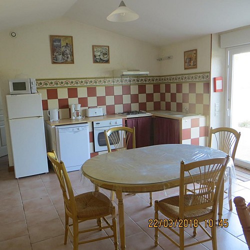 Cuisine gîte à la camapgne à Cours