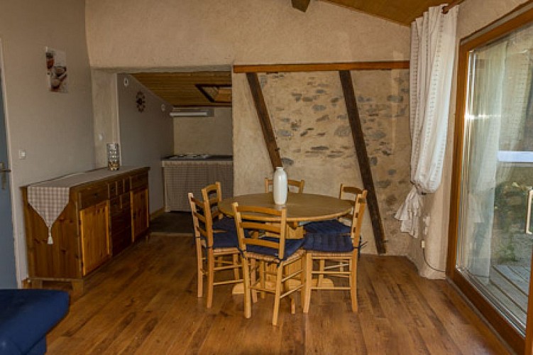 LA FAVRELIERE salon.jpg_5