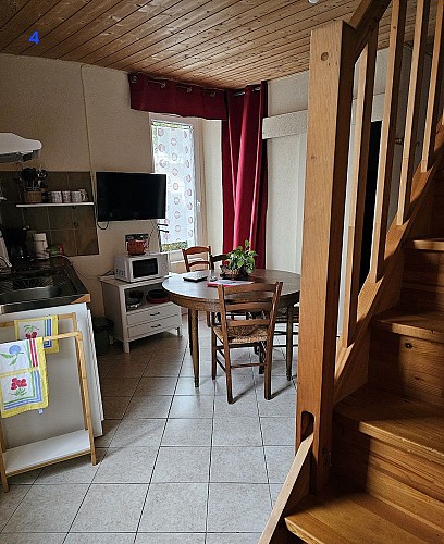 bressuire-gite-la-miellerie-piece-a-vivre