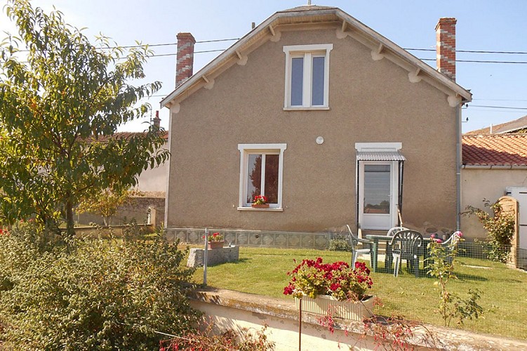 Meuble de tourisme gite a la campagne Gaboreau Glénay Thouarsais