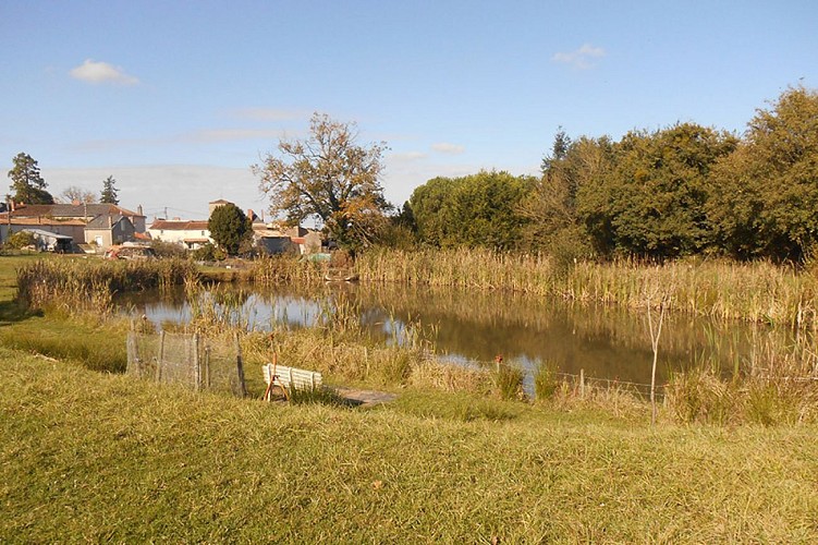 Meuble de tourisme gite a la campagne Gaboreau Glénay Thouarsais