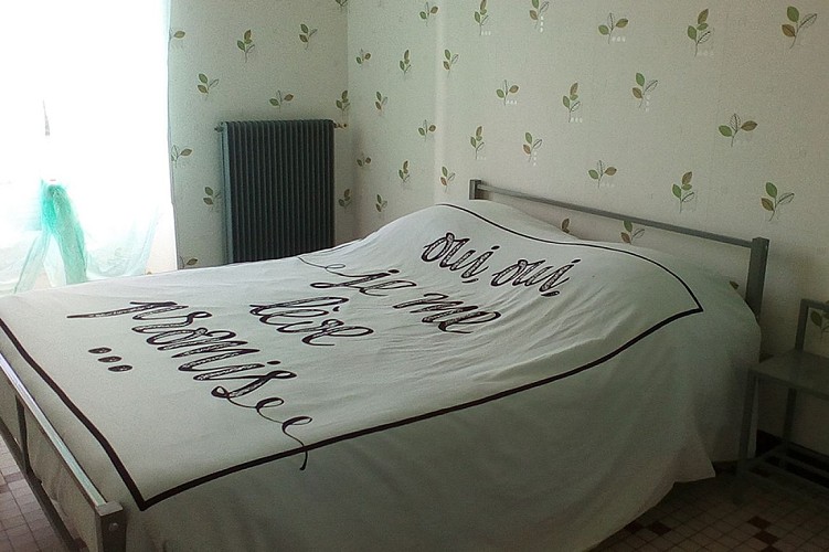 Meuble gite papillon Gourdon Gaillard Pompois Ste Verge Thouarsais Deux Sevres